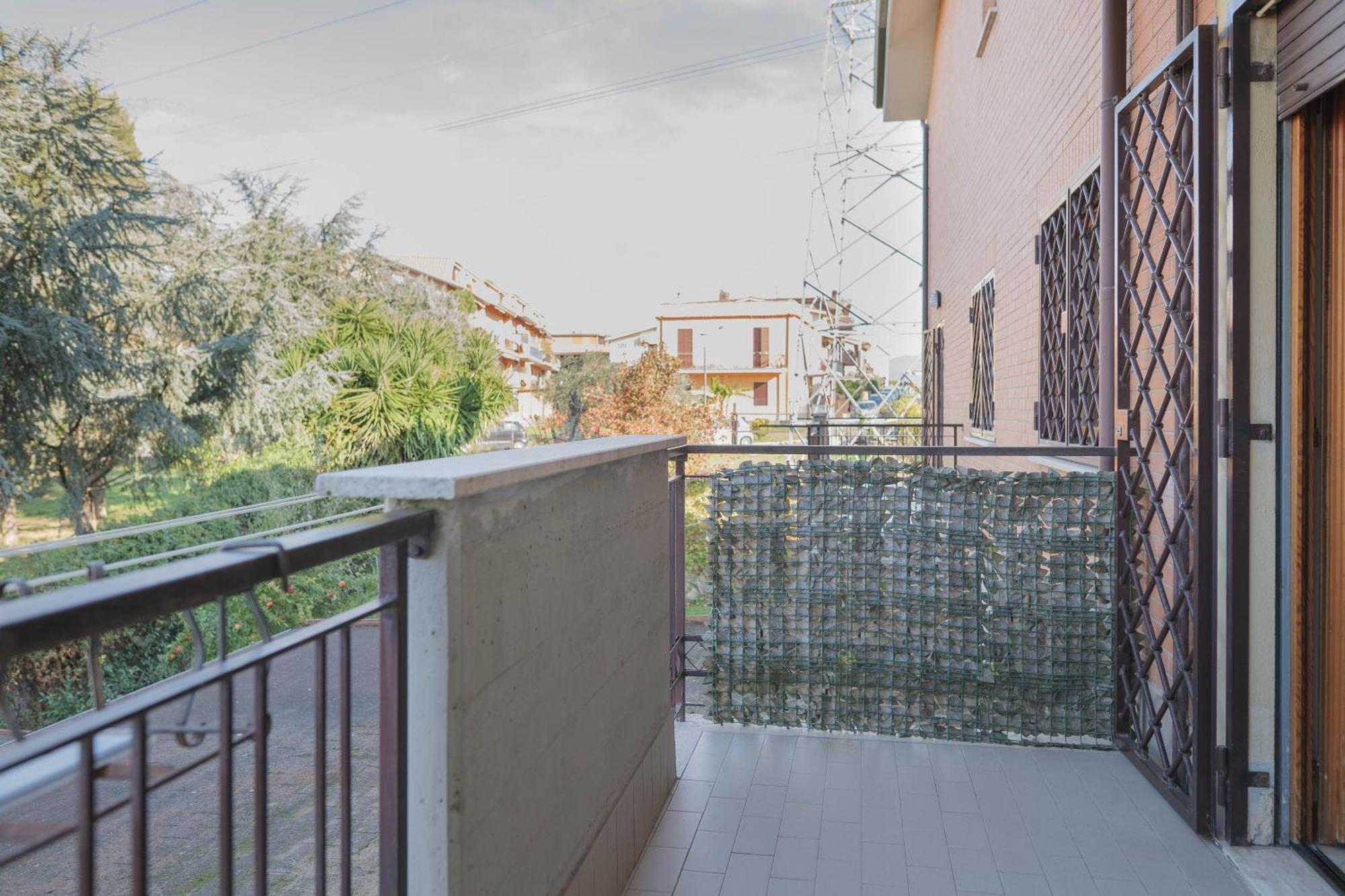 Casa Ghandi Vicino A Roma Con Box Auto E Wi-Fi Monterotondo  Εξωτερικό φωτογραφία